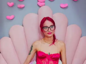 Bongacams Free Porn Cam of LUCYMILLER