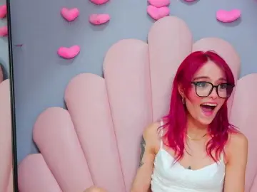Bongacams Watch Live Sex Cams of LUCYMILLER