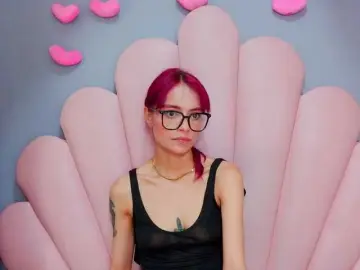 Bongacams Private Sex Chat of LUCYMILLER