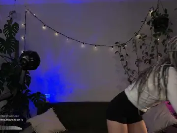bySOVA from bongacams