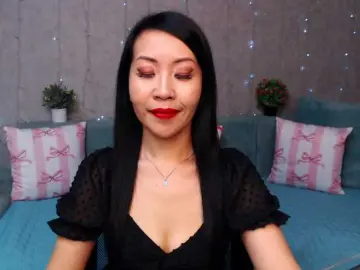 Bongacams Nude Webcam of Sarahsexygirl