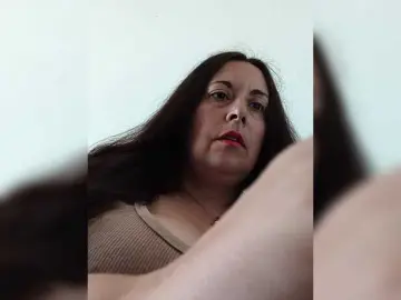 SelieAlMio from bongacams