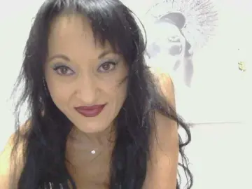 MilfSindy from bongacams