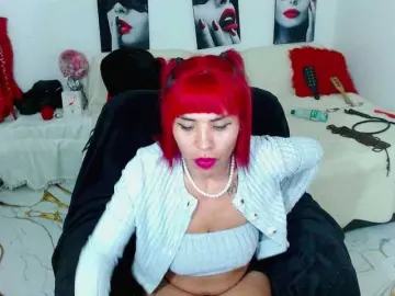 Bongacams Watch Live Sex Cams of MilyGrey-08
