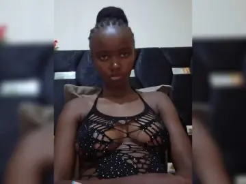 Bongacams Nude Webcam of Darkdesire-1