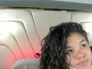 Bongacams Private Sex Chat of Annie-Pleasure