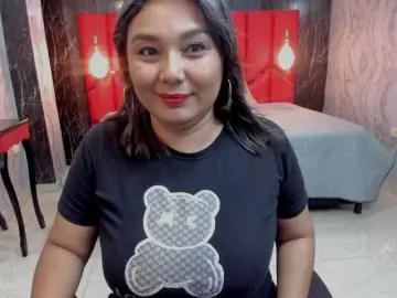 Bongacams Live Sex Cam of LatinaHoleQueen-1