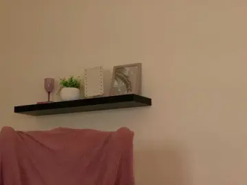 Bongacams Best Webcam of KairaAndrews