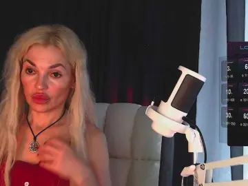 Bongacams Free Porn Cam of Margo77-1