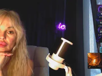 Bongacams Private Sex Chat of Margo77-1