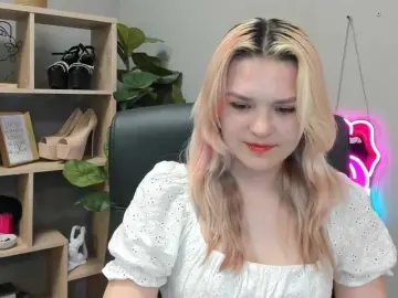 Bongacams Adult Webcam of SweetLilyxo