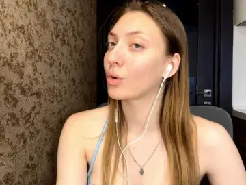 Bongacams Live Sex Cam of MyrticeDollen
