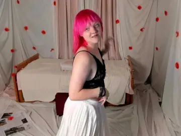 Crazykitta from bongacams