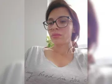 Bongacams Watch Live Sex Cams of SophieMary