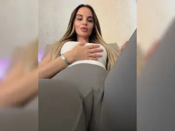 Bongacams Adult Webcam of LedyMiya