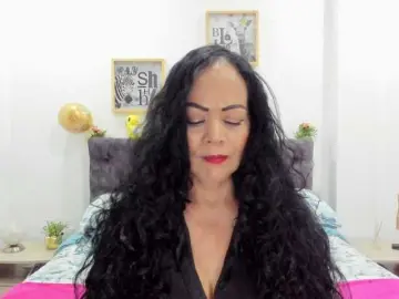 Bongacams Live Porn of latinvalery