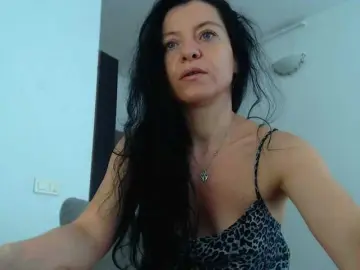 Bongacams Watch Live Sex Cams of blueyesbaby