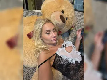 Bongacams Adult Webcam of Tvoyasamka77