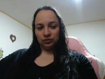 Bongacams Free Porn Cam of miaabrownn2