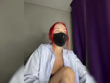 Bongacams Nude Webcam of LuybiMenya
