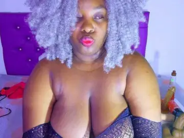 Bongacams Free Porn Cam of ebony-NeighborMoans