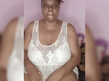 Bongacams Adult Webcam of Carolnti