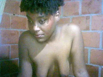Bongacams Best Webcam of EmiliAddams