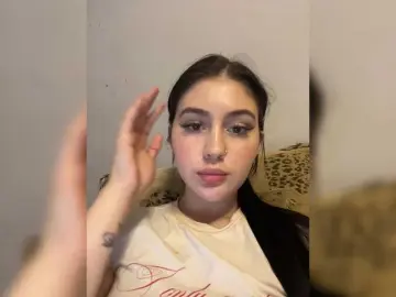Bongacams Free Porn Cam of DemonMarrry