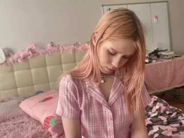 Bongacams Watch Live Sex Cams of sexycute18