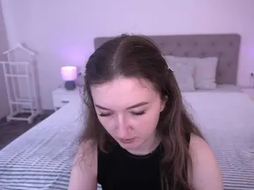 Bongacams Private Sex Chat of CyrenaLuxe
