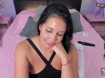 Bongacams Free Live Porn of ZamaraSweet
