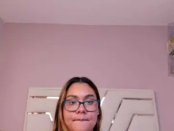 AlannaRousse from bongacams
