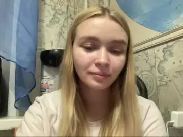 HerminiaLanting from bongacams