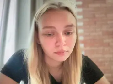 Bongacams Free Porn Cam of HerminiaLanting