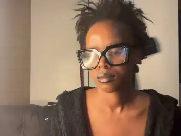 Bongacams Sex Cam of SexyBaddie