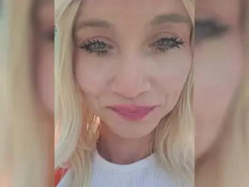 Bongacams Live Sex of AlinaLoves