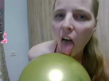 Bongacams Sex Cam of Lulu-Erotica