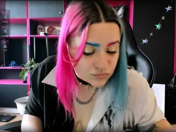 Bongacams Watch Live Sex Cams of Neon-Baddie
