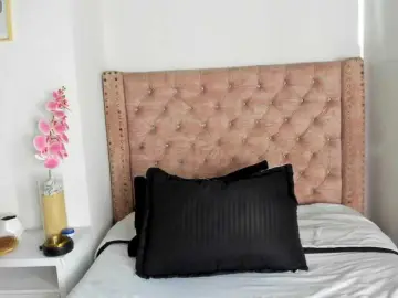 Bongacams Live Sex of LauraHotties