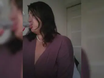 Bongacams Watch Live Sex Cams of RoxySexy