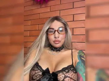 Bongacams Sex Cam of CosmoV1be