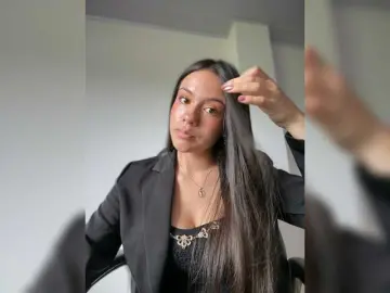 Bongacams Sex Cam of Charlotte-1