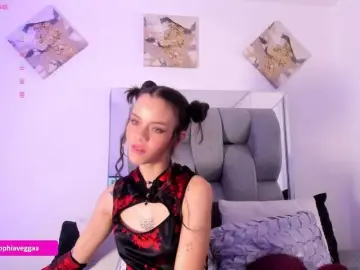 Sophiavegga from bongacams