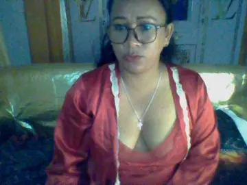 Bongacams Best live sex cam show of Myrahsexy