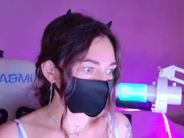 Bongacams Adult Webcam of NightMint