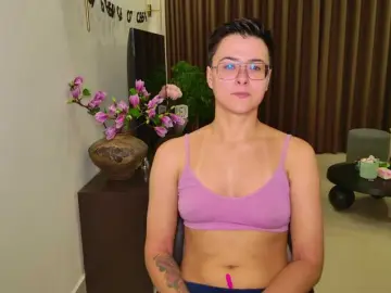 Bongacams Watch Live Sex Cams of Sashanotfound