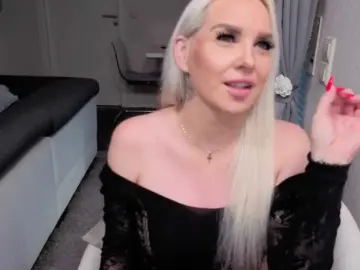 Bongacams Sex Cam of MiaXXXLive