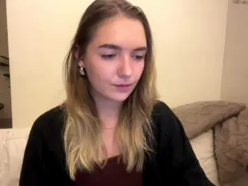 Bongacams Nude Webcam of RoxyHorny