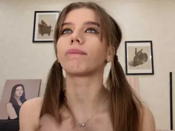 Bongacams Sex Cam of dolly-ll