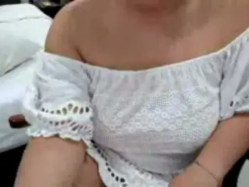 Bongacams Live Porn of MollieWaltman